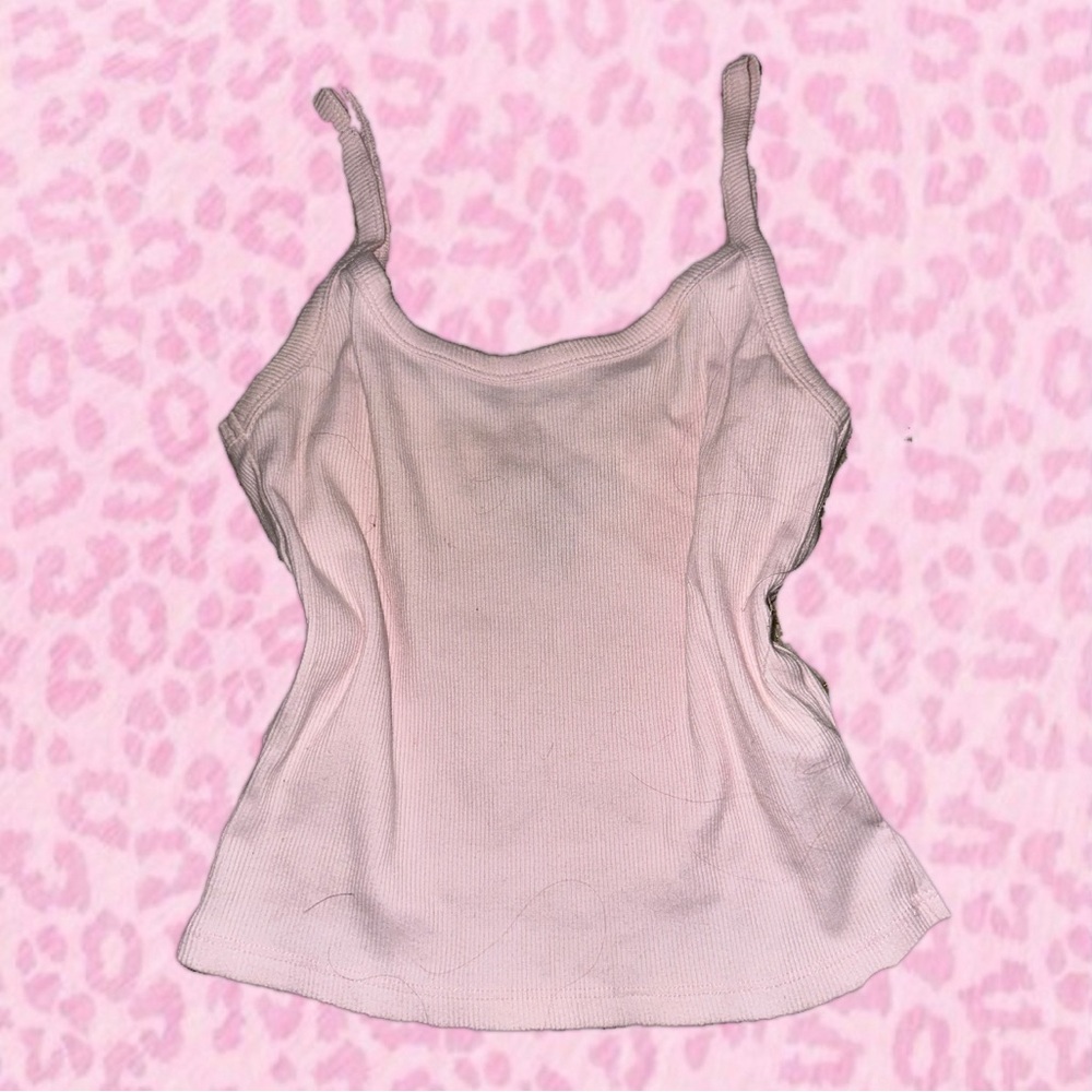 pink ribbed tank top 🎀